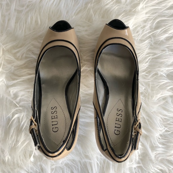 NWOB, Guess, Louisa Peep Toe Pump, Beige & Black - Picture 6 of 8